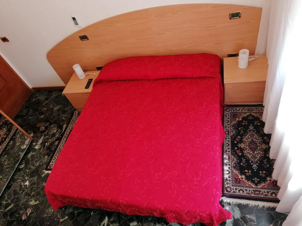 Sacco Bed&Breakfast Ровиго Экстерьер фото